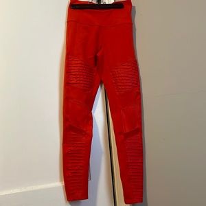 ALO Yoga Leggings Small Red Moto High Rise Workout